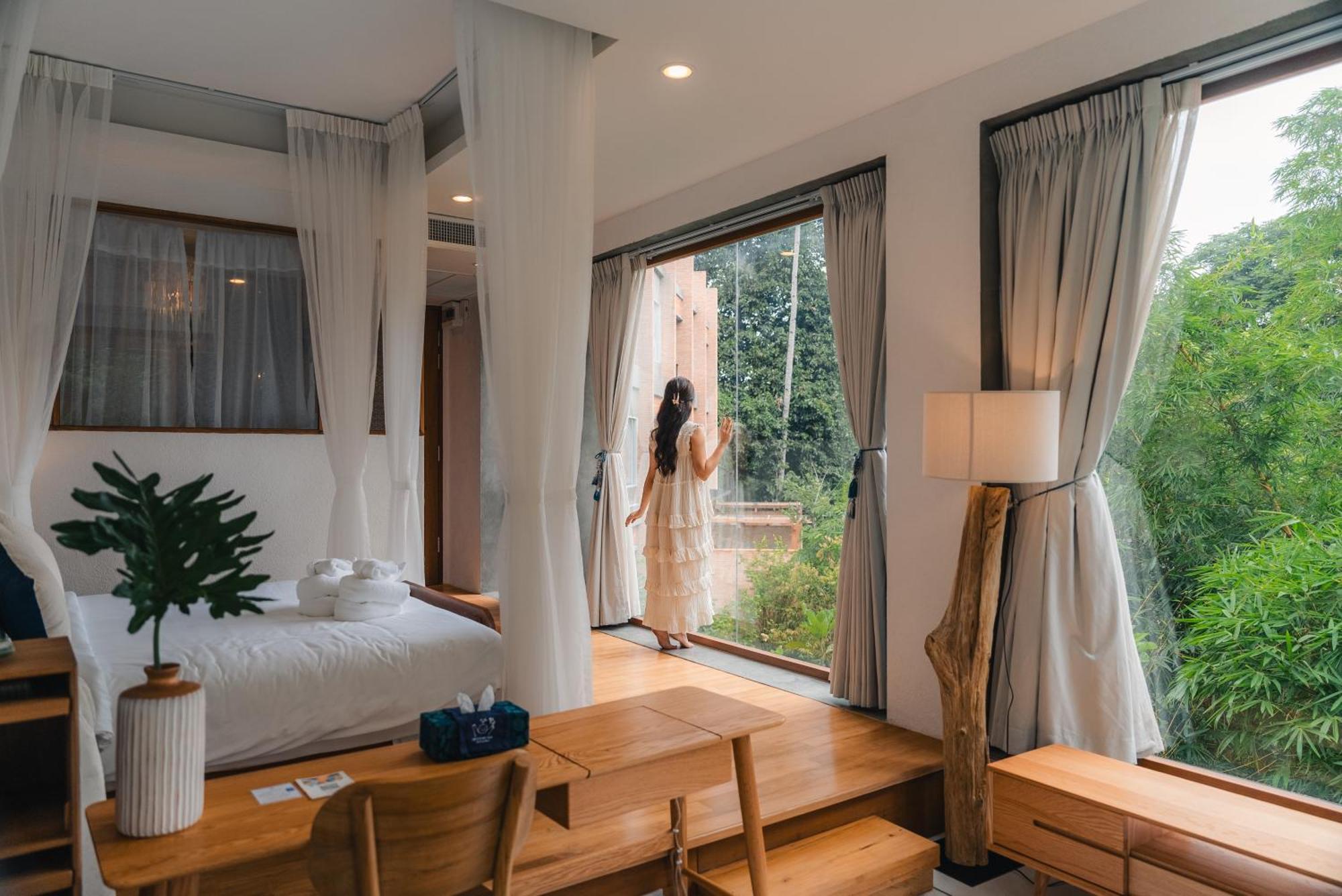 Proud Phu Fah Muang Chiang Mai Hotel Exterior foto